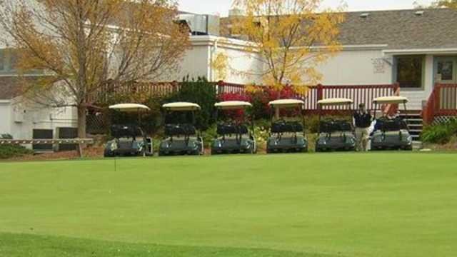 Knolls Golf Course