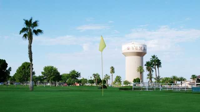 Desert Hills Par 3