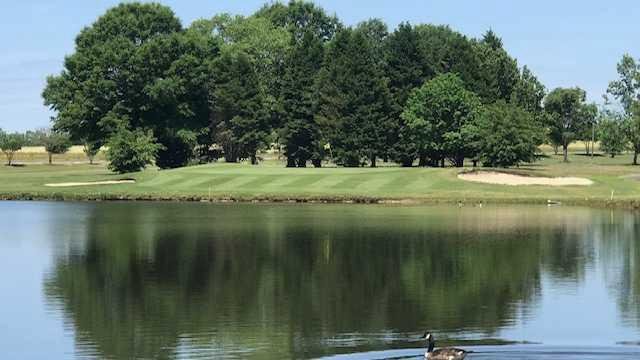 White Plains Golf Club