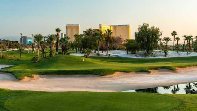 Bali Hai Golf Club